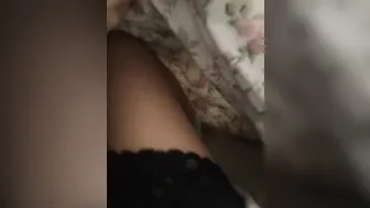 Ella Jolie onlyfans Lazy bum just woke up! #feeeeeeet2016-10-24