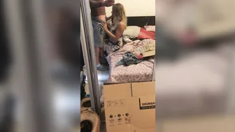 Beth Bennett onlyfans moving day distraction .. 2019-05-29