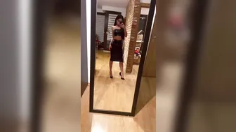 OnlyFans.com Evil Woman _19 12 14 10186631 Package with a lot of new pieces of leather came Im totally Fetish wear a(..) 1080x1918