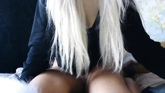 pervyblonde 8092020 630_female webcam