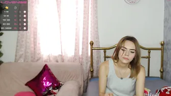 kim_roberts2 4092020 051_female webcam