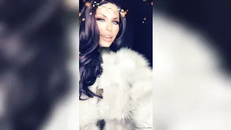 ALEEUK onlyfans_19-04-25 4058355 Hello my friends... i have been horny all day.... cum im waiting xx xx 720x1280