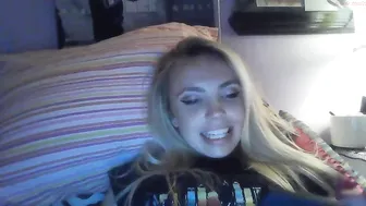 yourbabylynn23 chaturbate big juicy tits