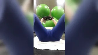 misslyndaleigh 08.12.2019 15848398 More gym wear action... vid