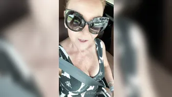 janetmasonxxx 01.08.2020 90556953 Quick video update on our way to pick up seazonedbee