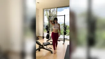 lunacurvz 22.01.2020 19588950