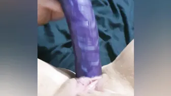 littlemisspornstar 01.04.2020 28795193 FUCKING MY LITTLE PUSSY WITH A BIG DILDO