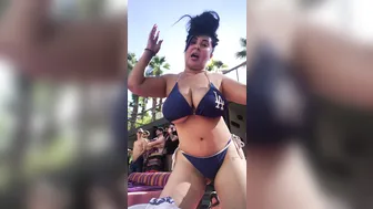 jaylenerio 30 09 2018 3361900 Me at Rehab pool party in Las Vegas