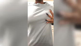 barbiebugatti 12 08 2019 9554203 Titty play . TIP If I make you cum