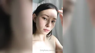 elfgirltalia 27.06.2020 My eyes look a little bit hazel in the light don't y