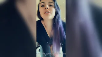 lil succub1tch 10.06.2020 Did someone say hump day