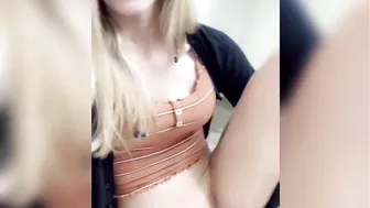 kaylynnkay 15.11.2019 Over 6 mins of this work bathroom masturbation don t fi