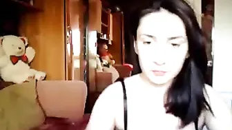 kittyanais10  Stands holes to the top