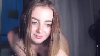 ladadance  Horny cam whore 10 April  2017