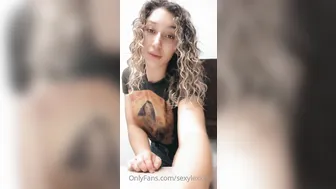 sexylexxxyp Live tonight 7 pm pst. I want all cum ready 7.89.7050 (1)