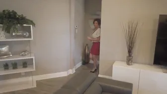 deauxma 2.20.3202 26.84.1922 Video Custom video stripping and riding a dildo.