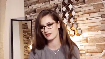 anniekarrera1 4.09.2019 210 myfreecams