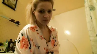 Queenchristina Ruba dubdub playing with my Pussy in tub ManyVids