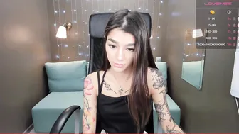 your_petite_dream Amazing lady