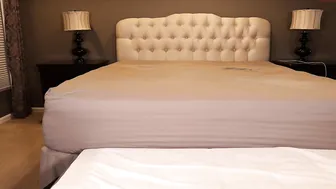 videoxxx busty lady masturbates the front cap with a sex toy