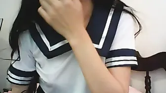 miss_soyeon  Turns her ass in front of the camera