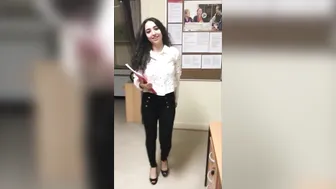 Brazilian_girl SECRETARY_FUCKS_HER_BOSS_IN_HIS_OFFICE ManyVids