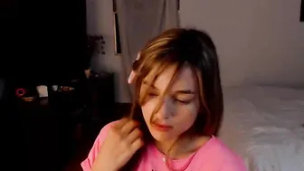 kendalltyler  fingers her asshole while massaging pussy