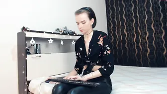 darsy_x 6.12.2020 421_female chaturbate