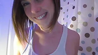 Fridays My first time EVER squirting! ManyVids