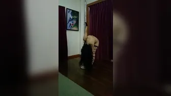 AsianNymphet MissLawanda Pole Dance