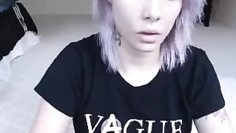 ashlie_lotus  Cam Girl with Nice Tits