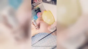 Belle Delphine onlyfans 31 10 2020 Food and Balloons (16)