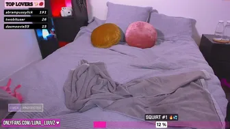 luna_luuvz 0.12.2020 402_female chaturbate