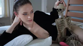 mothcorrupts 3.12.2020 303_female chaturbate