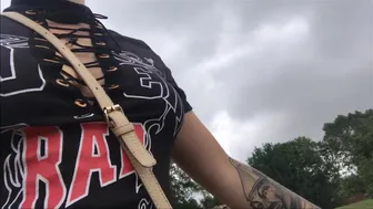 ava_austen 06 11 2018 Fingering my pussy Ass in a Public Open Barn