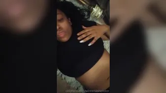 winterlashelldior 19 02.2019 Can i lick u up and down