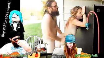 harperthefox  fuck her wholes for a lot tokens