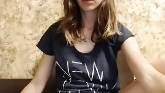 candy_julie12  having webcam sex at home