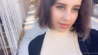 Princess Violette 25 08 2019 7 Tits are poppin