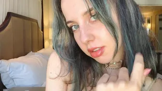 Princess Violette Luxurious Goddess Ass Worship