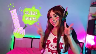AliceBong DVa Sucks Big Dick And Fucks In The Ass AliceBong [Teen Webcam Porn Cosplay Amateur Solo All sex Petite Dildo Anal] (720p)