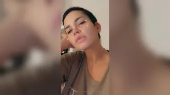 chloelamour 11 04 2020 31129666 I would like to spend my evening with all of you