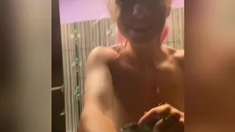 Mia Julia onlyfans 5f3ef13c7998ef021e821 source