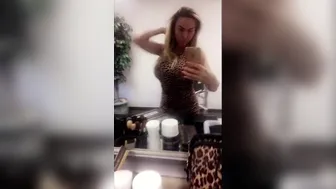 Aubrey Black onlyfans 17 10 19 664680 VIDEO BTS Shooting with Naughty America today 960x540