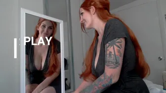 Kelly Payne 4K Lactating Mirror Play 1