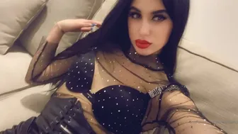 Mistress Karina onlyfans (2020 01 29) So much for you to worship.