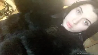 Mistress Karina onlyfans (2019 02 24) This is what I do when a large tribute has made me particularly horny