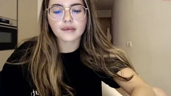 playnofuckinggames 6.06.2021 341_female chaturbate