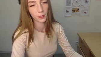 ellihere 6.07.2021 134_female chaturbate