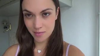 Alyssa Reece_Alyssa Reece  Quiet Orgasm While Visiting My Family  720p